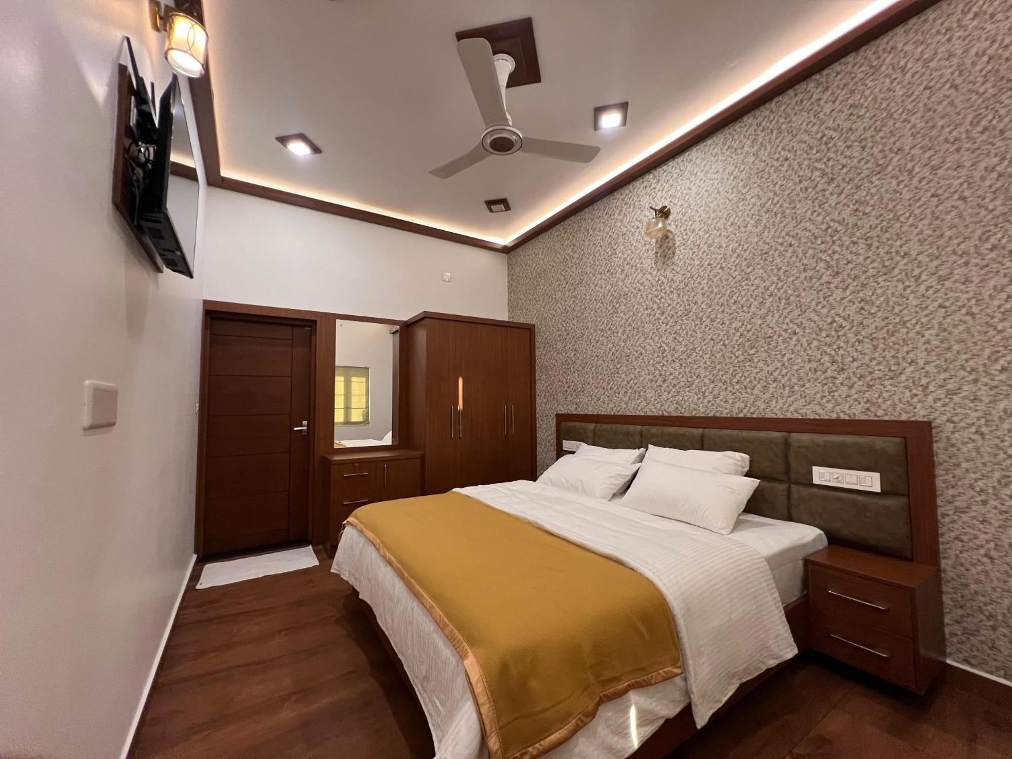 Cloudy Court Resort Идукки Экстерьер фото