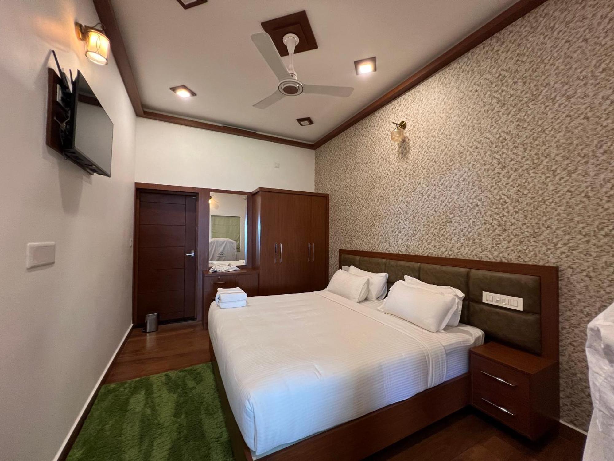 Cloudy Court Resort Идукки Экстерьер фото